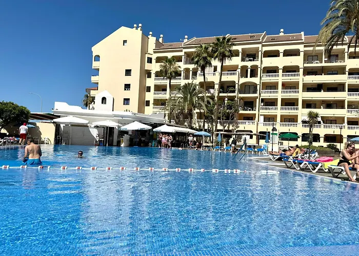 Apartment Lana Castle With Sea View *